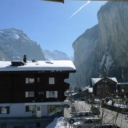 Inn Crystal 2*